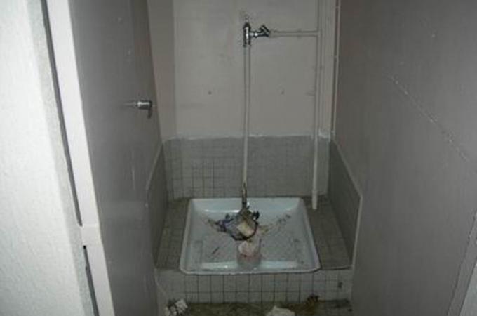 WC publics Villars