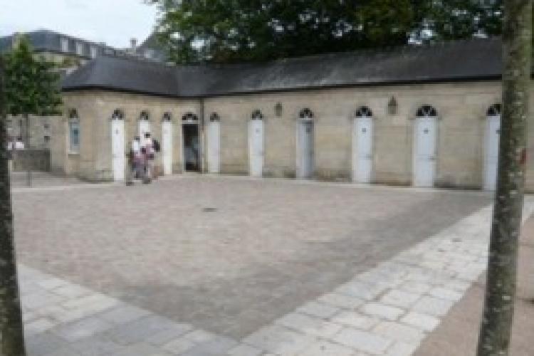 WC publics Bayeux